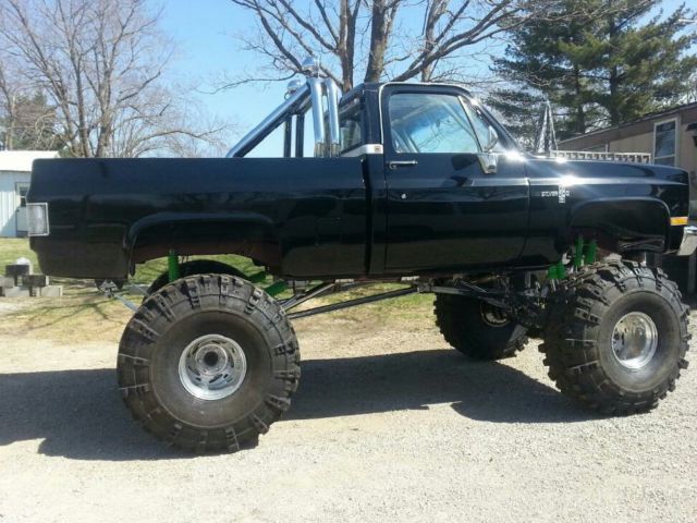 1986 Black Chevrolet C/K Pickup 1500 Cab & Chassis