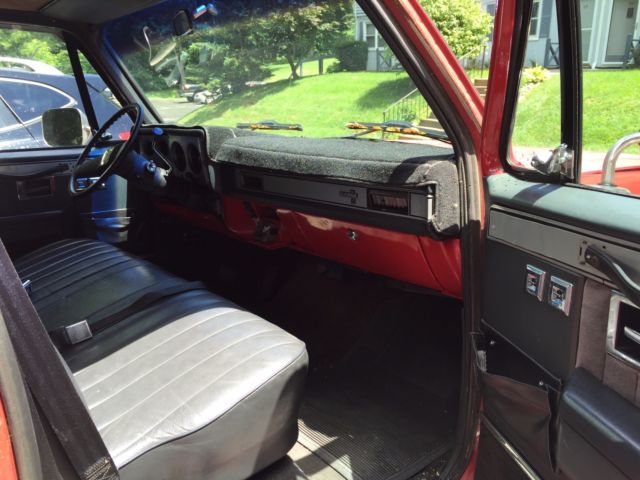 1986 Blue Chevrolet C-10 Single cab step side