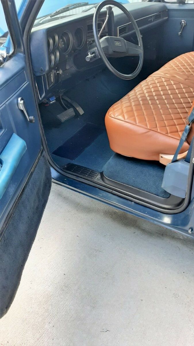 1986 Blue Chevrolet C-10