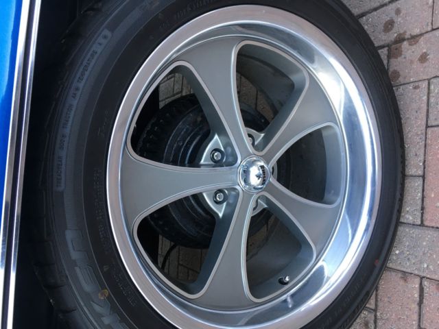 1986 blue Chevrolet C-10 pickup