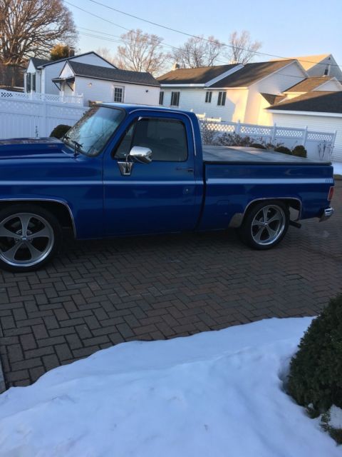 1986 blue Chevrolet C-10 pickup