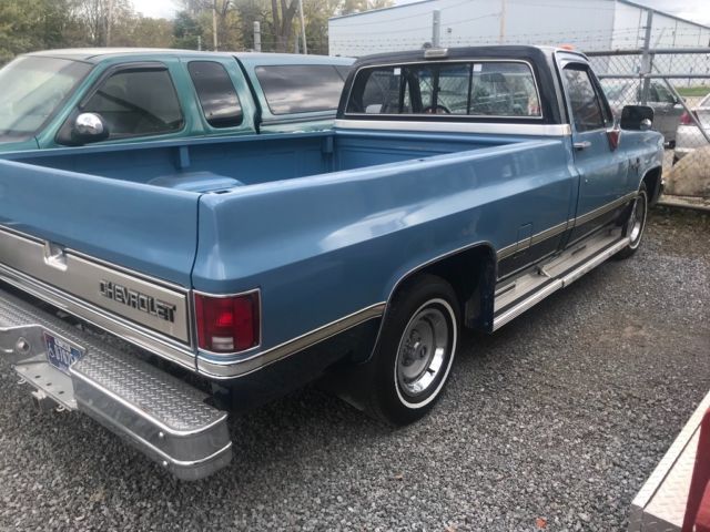 1986 Blue Chevrolet C/K Pickup 1500 Standard Cab Pickup