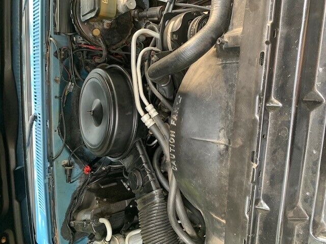 1986 Blue Chevrolet C-10 Standard Cab Pickup