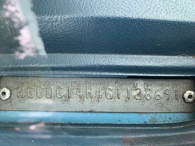 1986 Blue Chevrolet C-10 Standard Cab Pickup