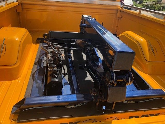 1986 Yellow Chevrolet C-10
