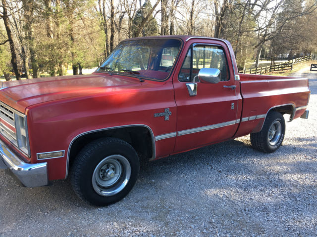1986 Red Chevrolet C-10 Standard Cab Pickup