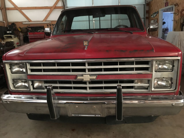 1986 Red Chevrolet C-10 Standard Cab Pickup