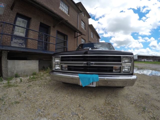1986 Black Chevrolet C-10 Standard Cab Pickup