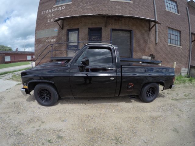 1986 Black Chevrolet C-10 Standard Cab Pickup