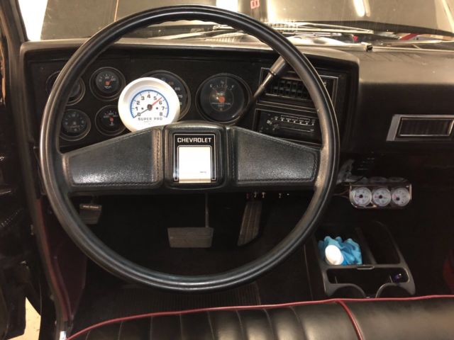 1986 Black Chevrolet C-10 Standard Cab Pickup