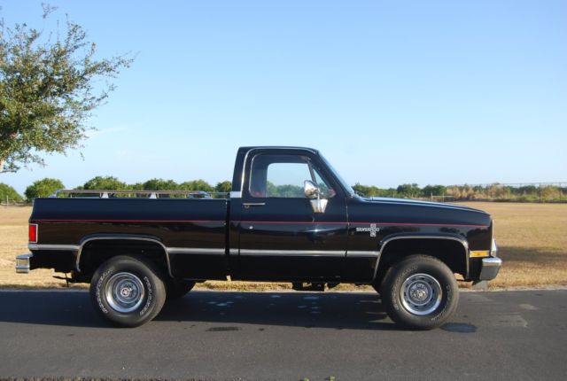 1986 Black Chevrolet C-10 Standard Cab Pickup