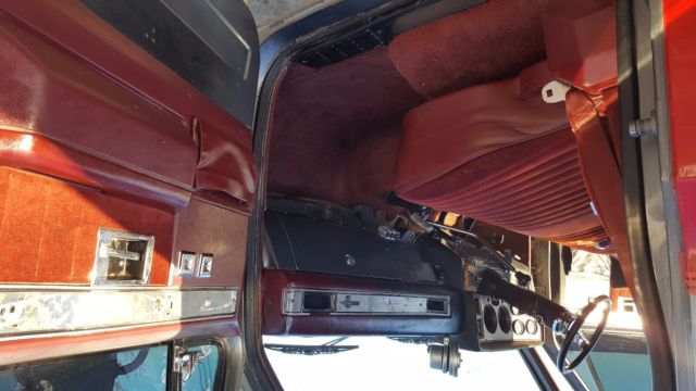 1986 Red Chevrolet C/K Pickup 1500 Standard Cab Pickup