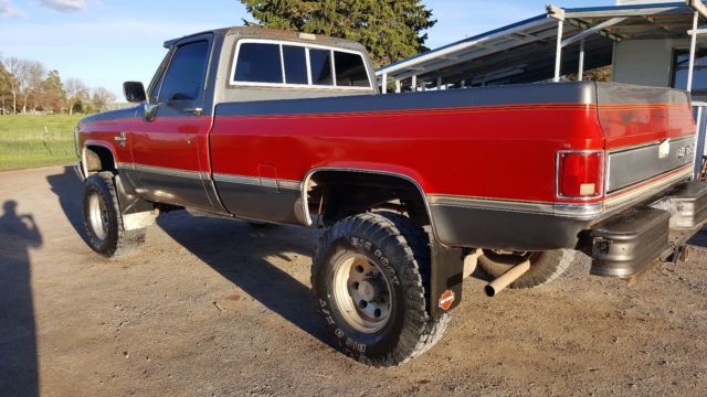 1986 Red Chevrolet C/K Pickup 1500 Standard Cab Pickup