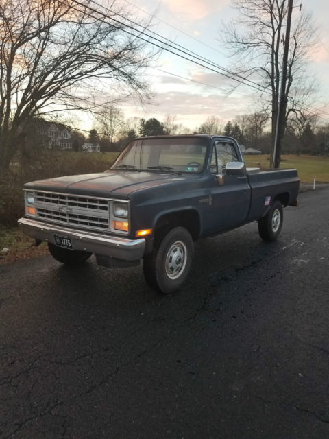 1986 Blue Chevrolet C/K Pickup 2500  Pickup