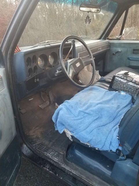 1986 Blue Chevrolet C/K Pickup 2500  Pickup