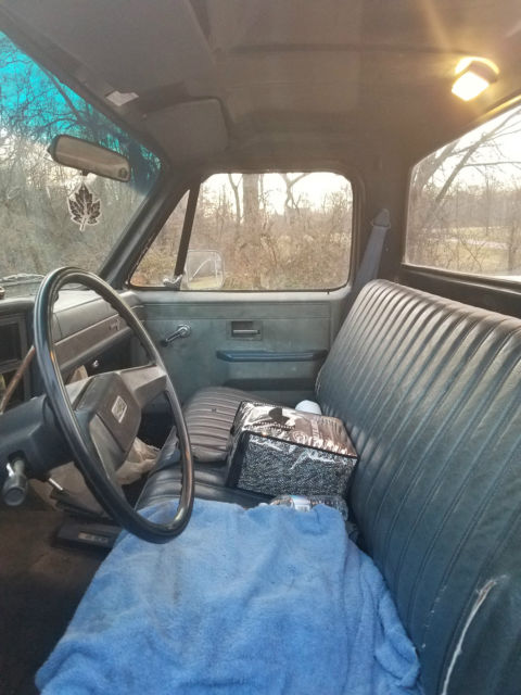 1986 Blue Chevrolet C/K Pickup 2500  Pickup