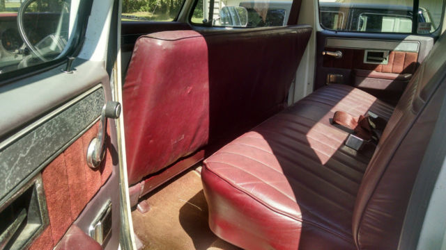 1986 White Chevrolet C/K Pickup 3500 Crew Cab Pickup