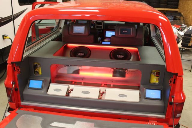 1986 Red Chevrolet Blazer 2 Door