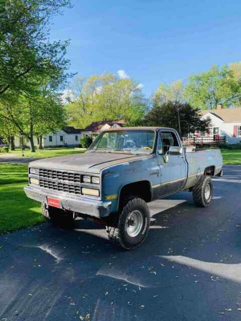 1986 Blue Chevrolet K10 Pickup