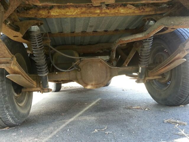 1986 White Chevrolet S-10