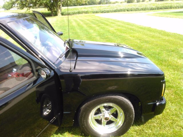 1986 Black Chevrolet S-10