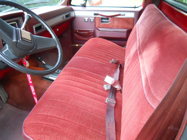 1986 Red Chevrolet C/K Pickup 1500 Standard Cab Pickup