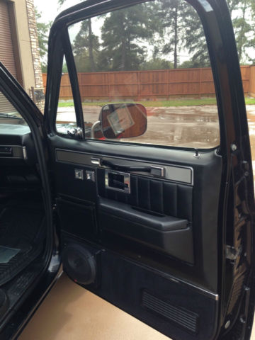 1986 Black/Silver Chevrolet Silverado 1500