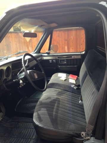 1986 Black/Silver Chevrolet Silverado 1500