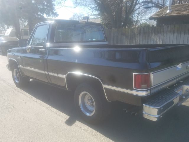 1986 Black Chevrolet Silverado 1500