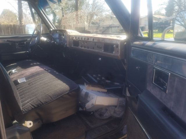 1986 Black Chevrolet Silverado 1500
