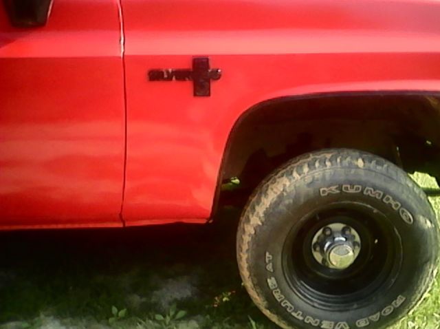 1986 Red Chevrolet C-10 Standard Cab Pickup