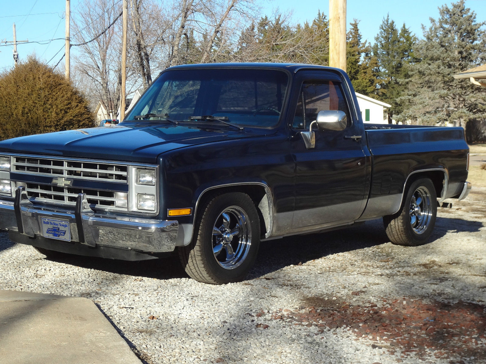 1986 Blue Chevrolet C-10 Standard Cab Pickup