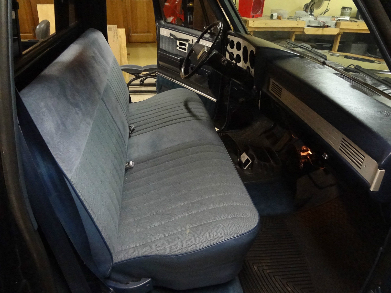 1986 Blue Chevrolet C-10 Standard Cab Pickup