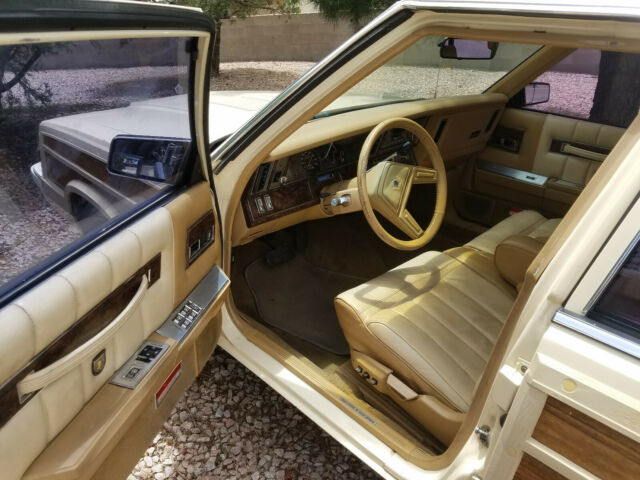 1986 Yellow Chrysler Town & Country Wagon
