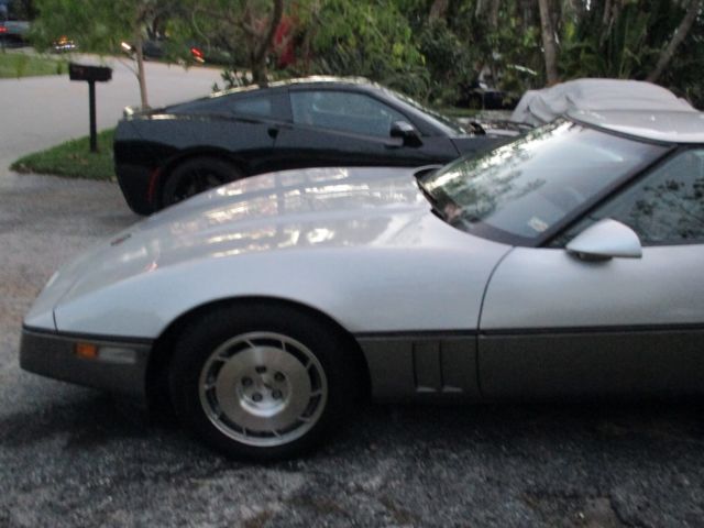 1986 silver Chevrolet Corvette
