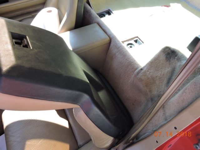 1986 Red Chevrolet Corvette Coupe