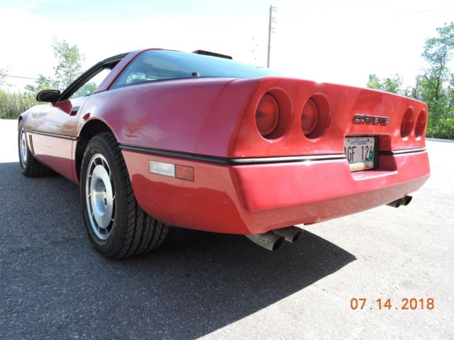 1986 Red Chevrolet Corvette Coupe