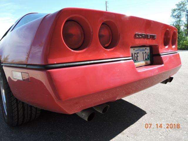 1986 Red Chevrolet Corvette Coupe