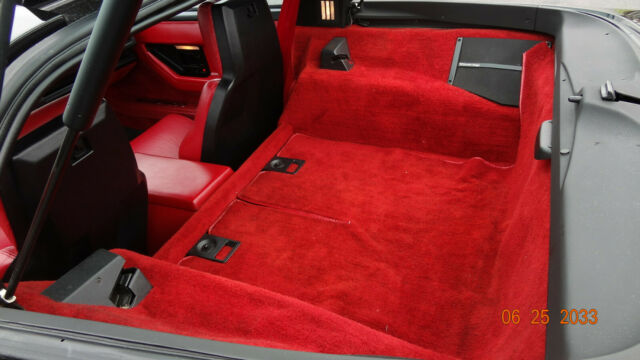 1986 Black Chevrolet Corvette 2dr