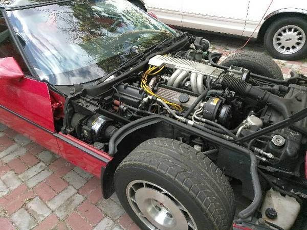 1986 Red Chevrolet Corvette Coupe