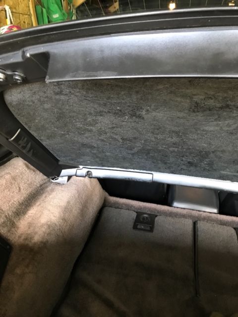 1986 Gold Chevrolet Corvette Coupe