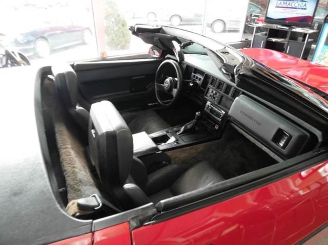 1986 Red Chevrolet Corvette