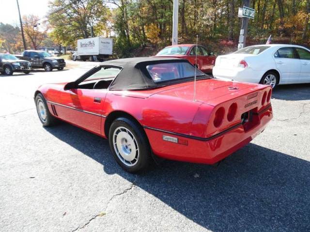1986 Red Chevrolet Corvette
