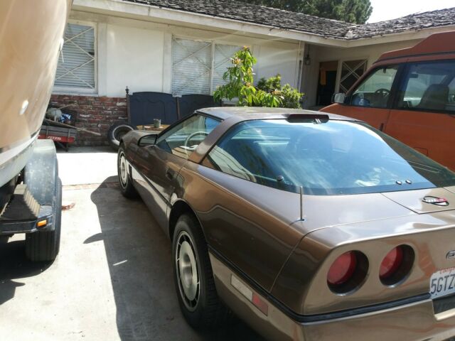 1986 Brown Chevrolet Corvette Coupe
