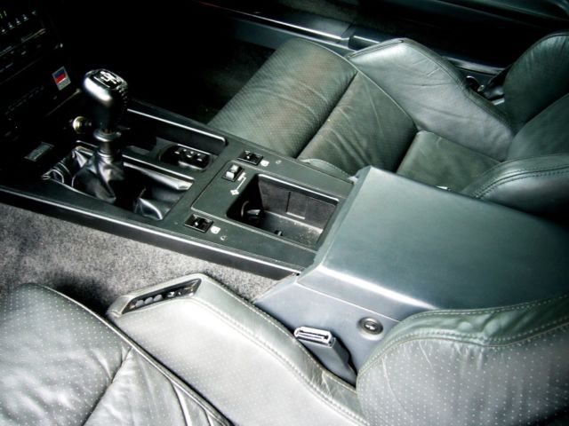 1986 Red Chevrolet Corvette CONVERTIBLE