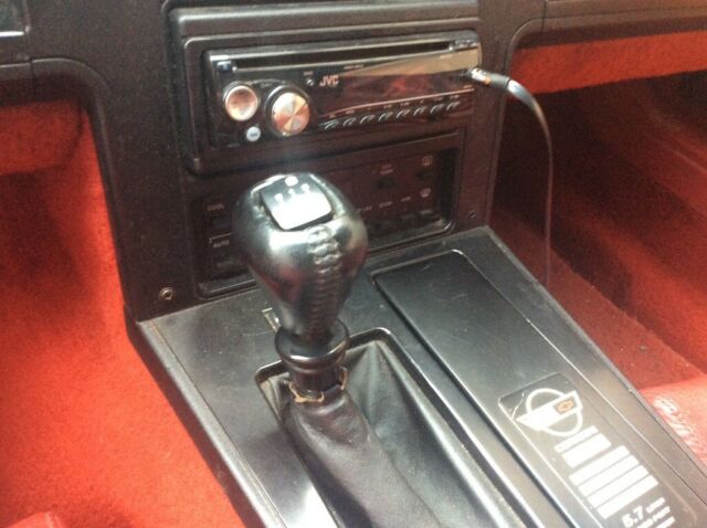 1986 Red Chevrolet Corvette Coupe