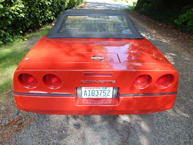1986 Red Chevrolet Corvette Convertible