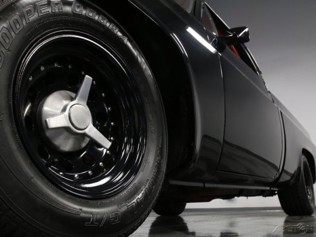 1986 Black Chevrolet C10