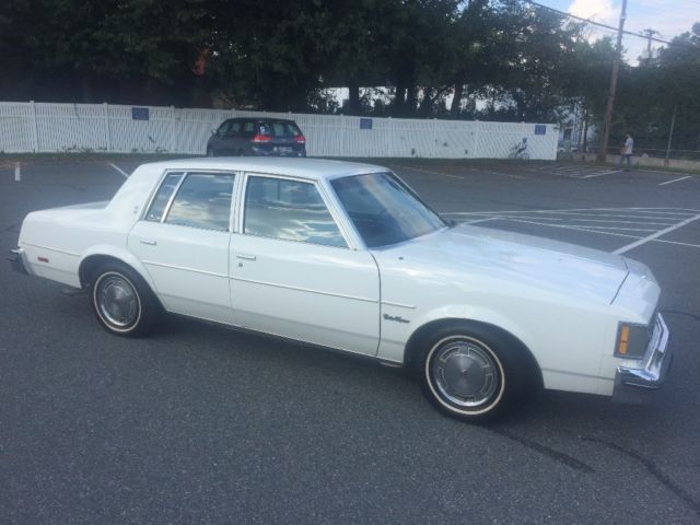 1987 Oldsmobile Cutlass Sedan