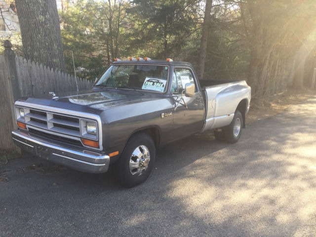 1986 Dodge Ram 3500 Cab & Chassis